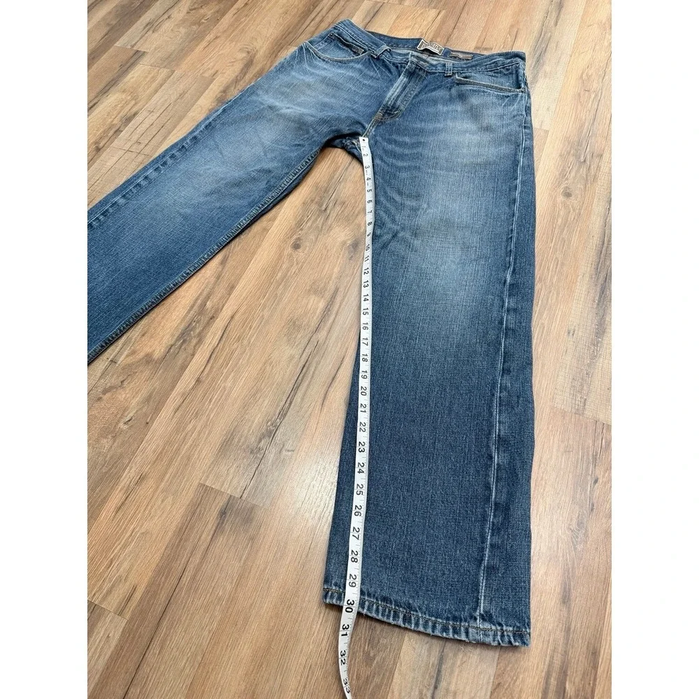 Levis levi 559